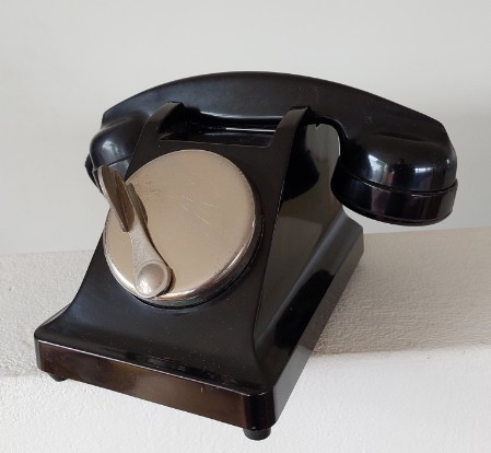 französisches telefon ericsson um 1950 